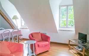 Appartements Amazing apartment in Houdetot with 2 Bedrooms : photos des chambres