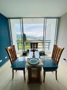 Colibri Penthouse With Perfect Views - 圣罗莎德卡瓦尔