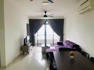 One Tebrau by Antlerzone