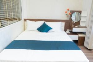 Sen Hotel My Dinh Song Da 미딩