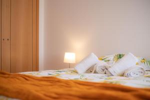 Foz Village Beach by Rent4All