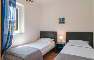 2 Bedroom Amazing Apartment In Sutivan