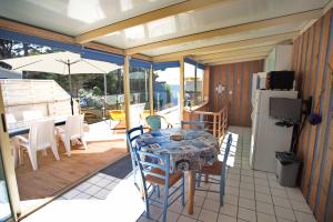 Maisons de vacances VUE MER PREFAILLES, PLAGE a 50m : photos des chambres