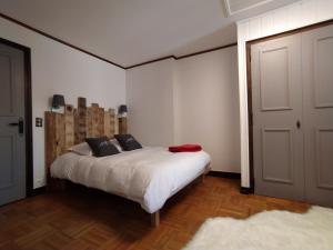 Appart'hotels Chalet Appart'Hotel l'Eau Vive : Appartement