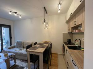 Apartment Teodora 4 ZVEZDICE-minimum 3 nocenja za rezervaciju
