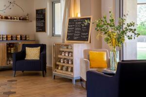 Hotels BEST WESTERN La Porte des Chateaux : photos des chambres