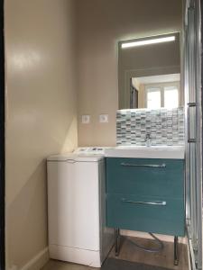 Appartements L'INTEMPOREL - A 300m de la gare de Tours : photos des chambres