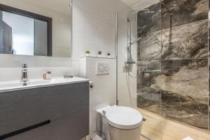Appartements Residence Topaze - Central - Luxurious - 50m Croisette Palais - LRA CANNES : photos des chambres