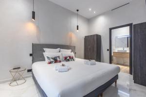 Appartements Residence Topaze - Central - Luxurious - 50m Croisette Palais - LRA CANNES : photos des chambres