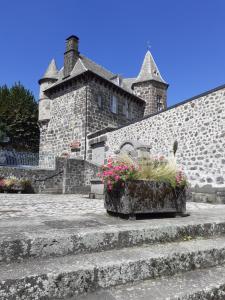 Maison du Chevalier des Huttes - Table et Chambres d hôtes