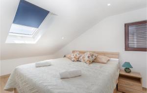 2 Bedroom Stunning Apartment In Rijeka