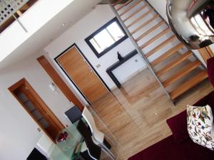 LUJOSO ATICO-DUPLEX FRENTE AL MAR