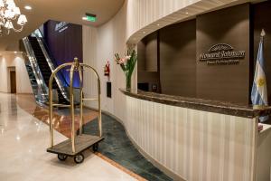 Howard Johnson Plaza by Wyndham Buenos Aires Florida Street