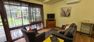 Halls Haven Holiday Units