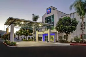 Motel 6-Gilroy, CA - مورغان هيل