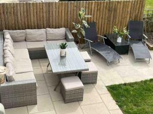 Modern 4 bedroom house in Weymouth Sunny Corner