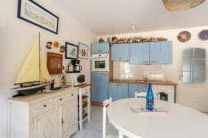 Appartements Les Petits Marins - A 150m de la plage : photos des chambres