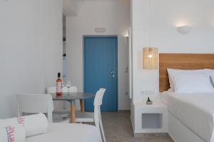 Camvillia Donoussa Village Suites