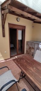 vasso karidi rooms
