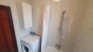 Rincón de Manuela - Piso para 5p al lado de Begoña - VUT-3419-AS