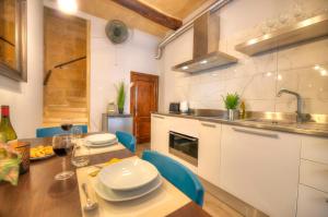 Romantic and historical maisonette in the center of Valletta MBAL1-1