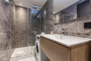 Appartements Residence Topaze - Central - Luxurious - 50m Croisette Palais - LRA CANNES : photos des chambres