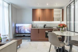 Appartements Residence Topaze - Central - Luxurious - 50m Croisette Palais - LRA CANNES : photos des chambres