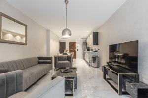 Appartements Residence Topaze - Central - Luxurious - 50m Croisette Palais - LRA CANNES : photos des chambres