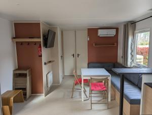200m de la plage Bungalow LUXE de 44m2 Ménage et draps inclus Camping 5 Etoiles Mayotte Lac Biscarrosse Koyobalys