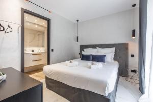 Appartements Residence Topaze - Central - Luxurious - 50m Croisette Palais - LRA CANNES : photos des chambres