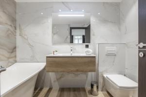 Appartements Residence Topaze - Central - Luxurious - 50m Croisette Palais - LRA CANNES : photos des chambres