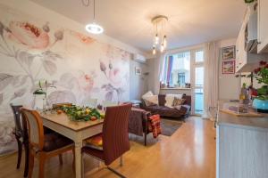 ART! Central & artistic apartment!