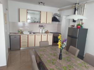 Apartment Tomas,,,Spacious house with private parking,terrace,5G Internet,,,,,