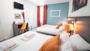 Hotels Logis Hotel Restaurant Vuillot : photos des chambres