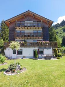 Two-Bedroom Apartment room in Haus Annette