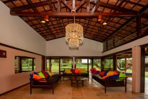 A Villa 8 suites 30 pessoas