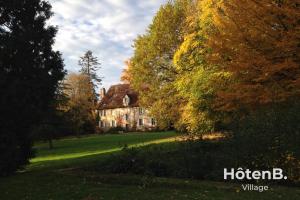 Sejours a la campagne Le chateau du Fraysseix a Roziers-Saint-Georges : photos des chambres