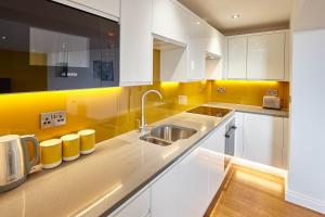 Host & Stay - The Royal Hideaway