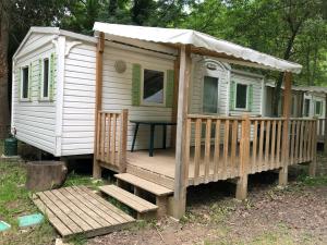 Campings Camping en Ardeche Le Lion : photos des chambres