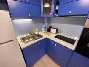 Modern & Central 1BR Apartment with lovely terrace