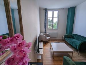 Appartements Charmant T2 bis proche Gare et Centre Ville - Parking proche : photos des chambres