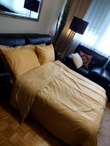 Retro Cosy Apartment