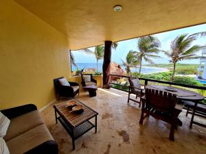 STYLISH OCEANFRONT CONDO with POOL