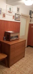 Senia Retro