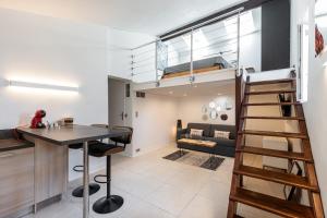Appartements Superbe appartement en plein centre du vieil Antibes : photos des chambres