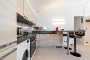 Appartements Superbe appartement en plein centre du vieil Antibes : photos des chambres