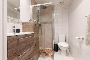 Appartements Superbe appartement en plein centre du vieil Antibes : photos des chambres