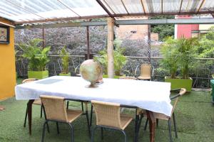 Backpackers - La Terraza