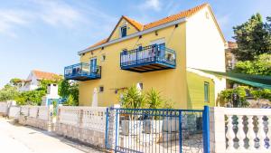 Planikovica Apartments