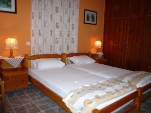 Liossis Rooms & Apartments Skopelos Greece